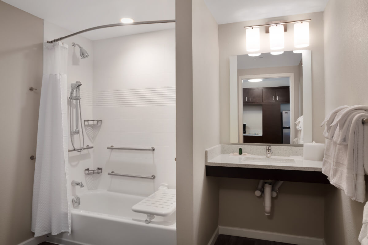 accessible tub