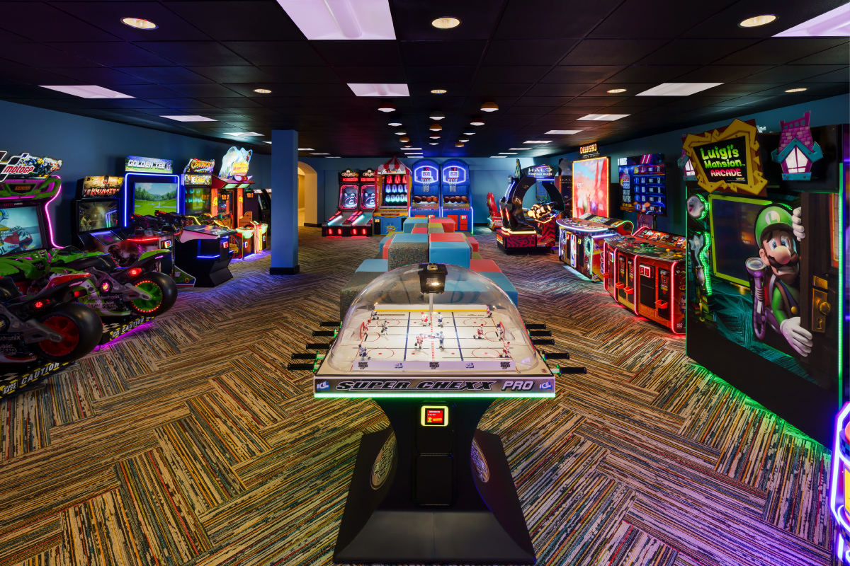 long view of arcade with video games