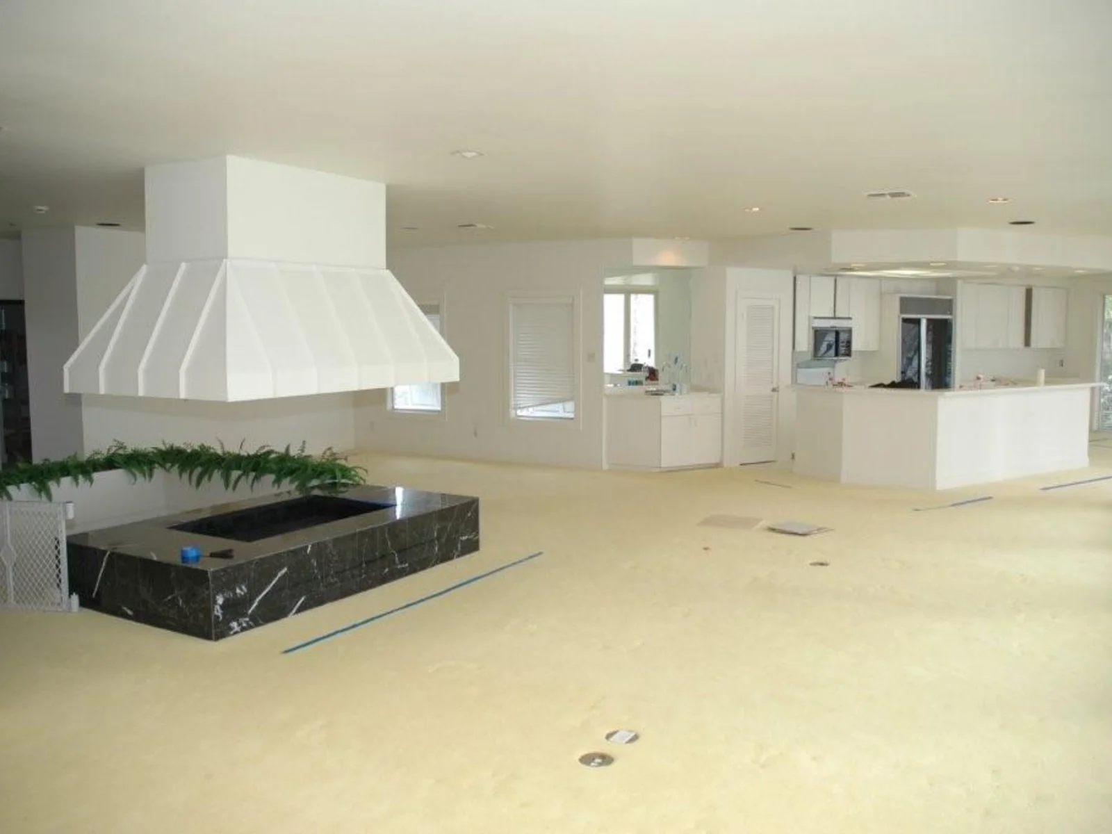 Great room — before remodel