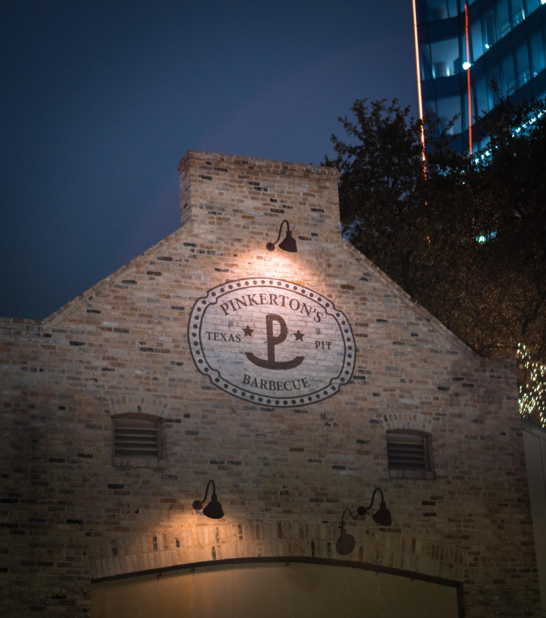 Pinkerton's San Antonio wall logo
