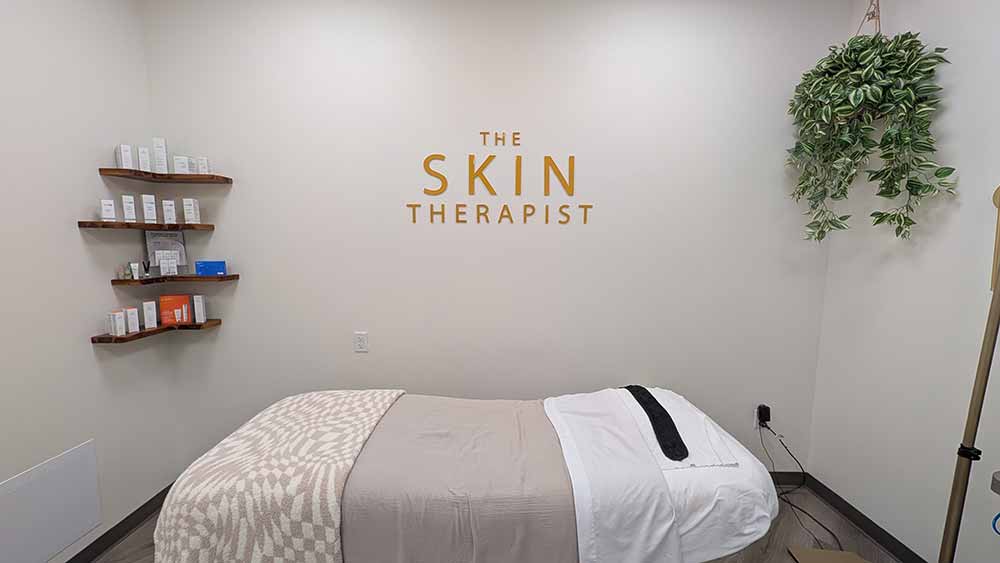 skin therapist sign
