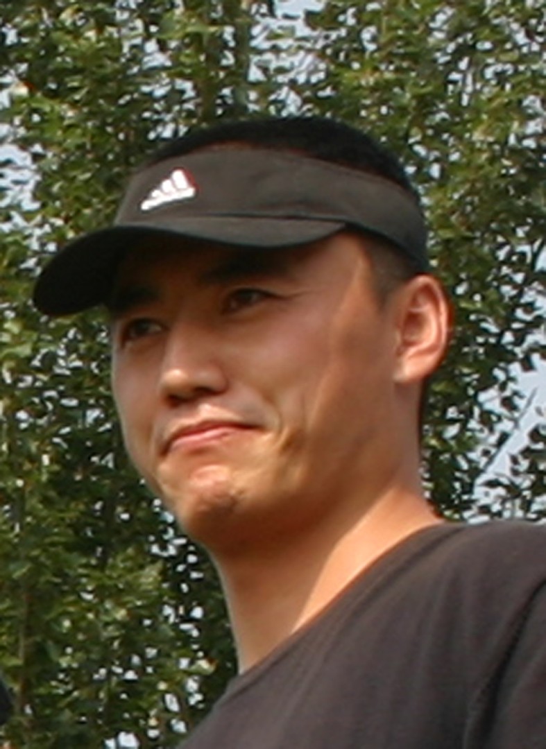 Portrait of sculptor Feng Chongli.