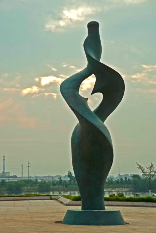 Wind Dance at dusk
