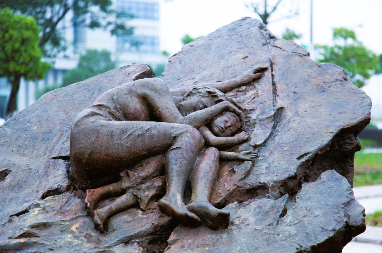 Sleeping Earth — photograph 1