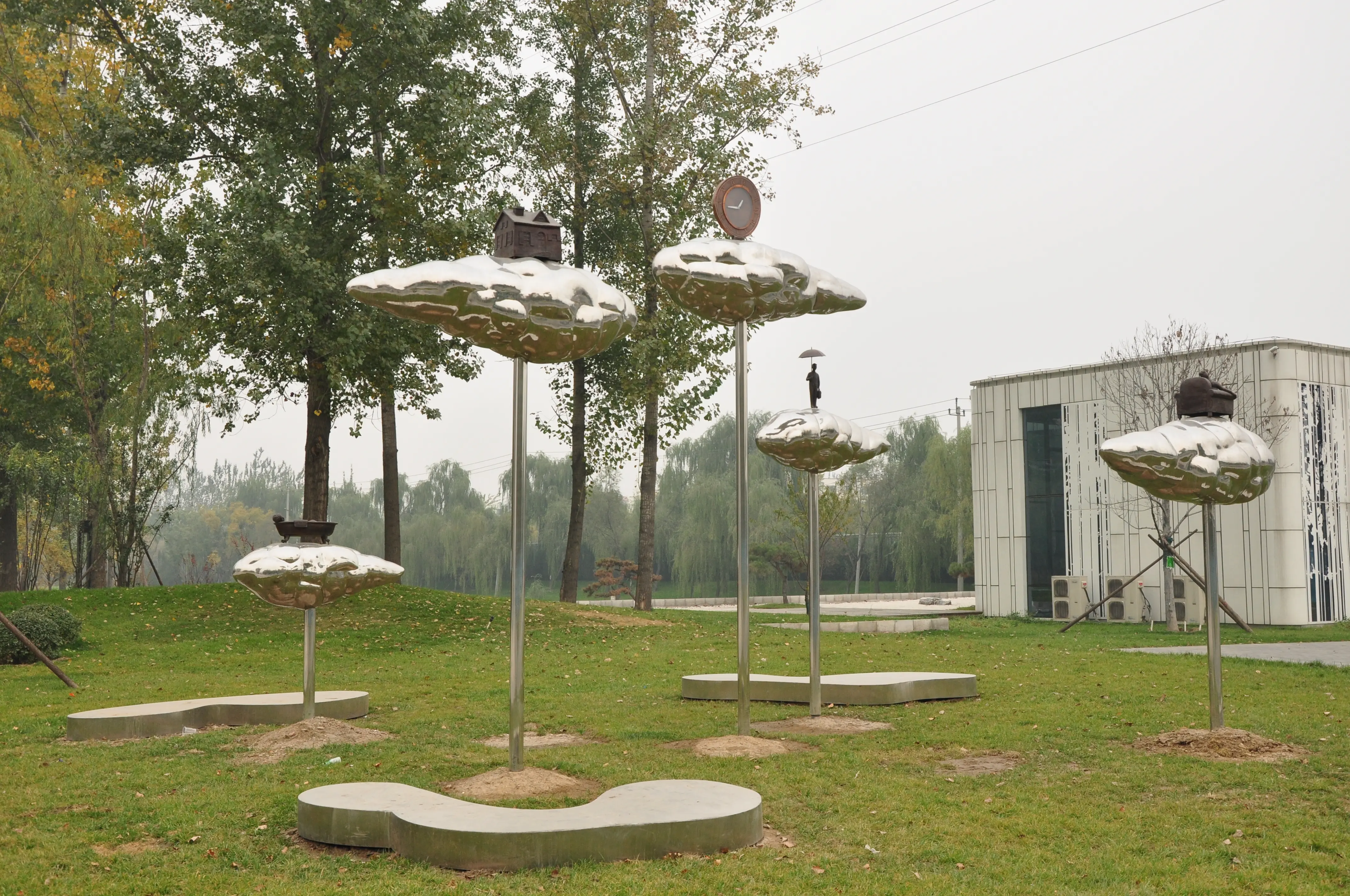 Days Above the Clouds — The sculpture garden