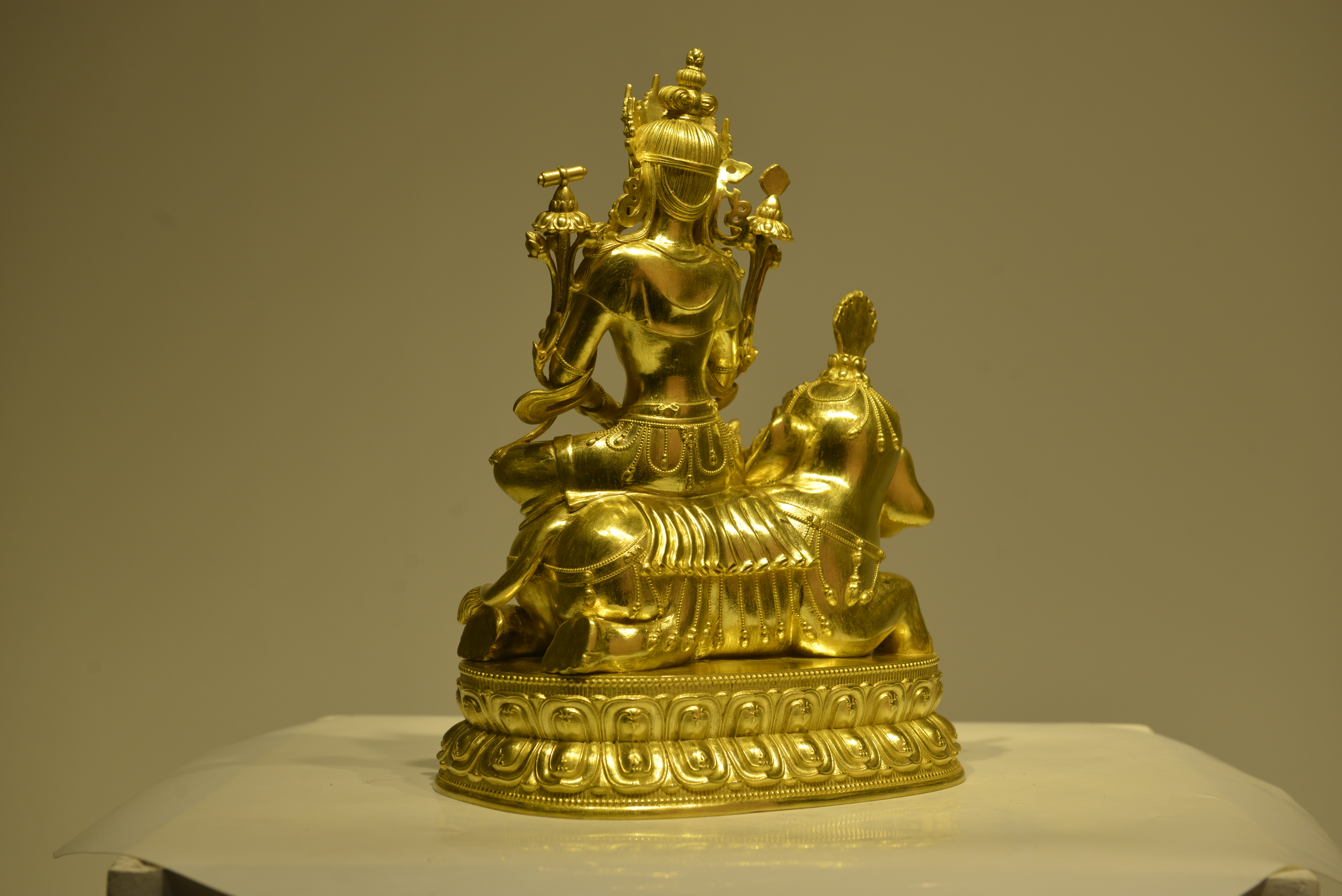 Samantabhadra Bodhisattva — The figure from another angle