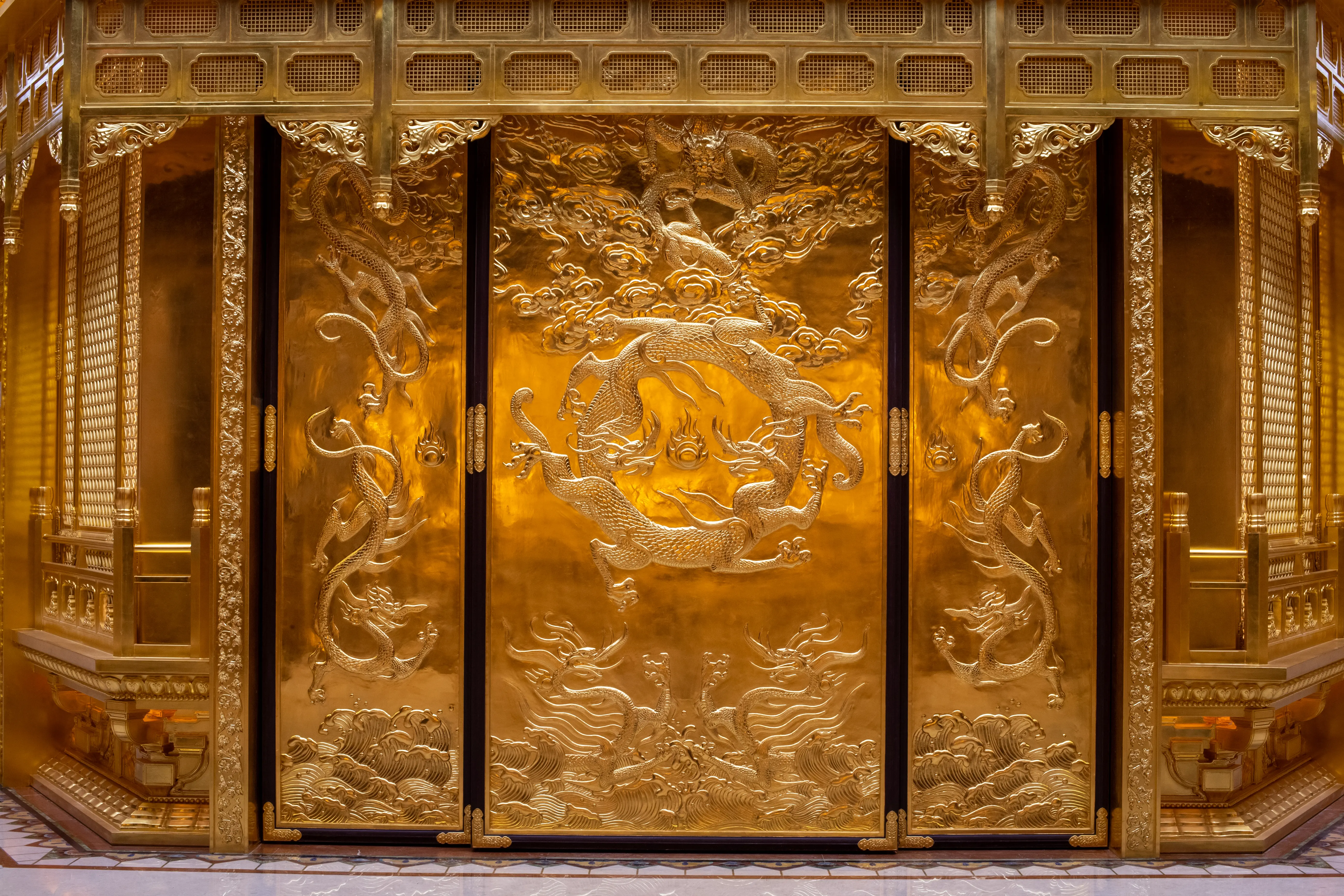 Buddhist Metalwork at Wanfo Pagoda — Ornamental doors and columns