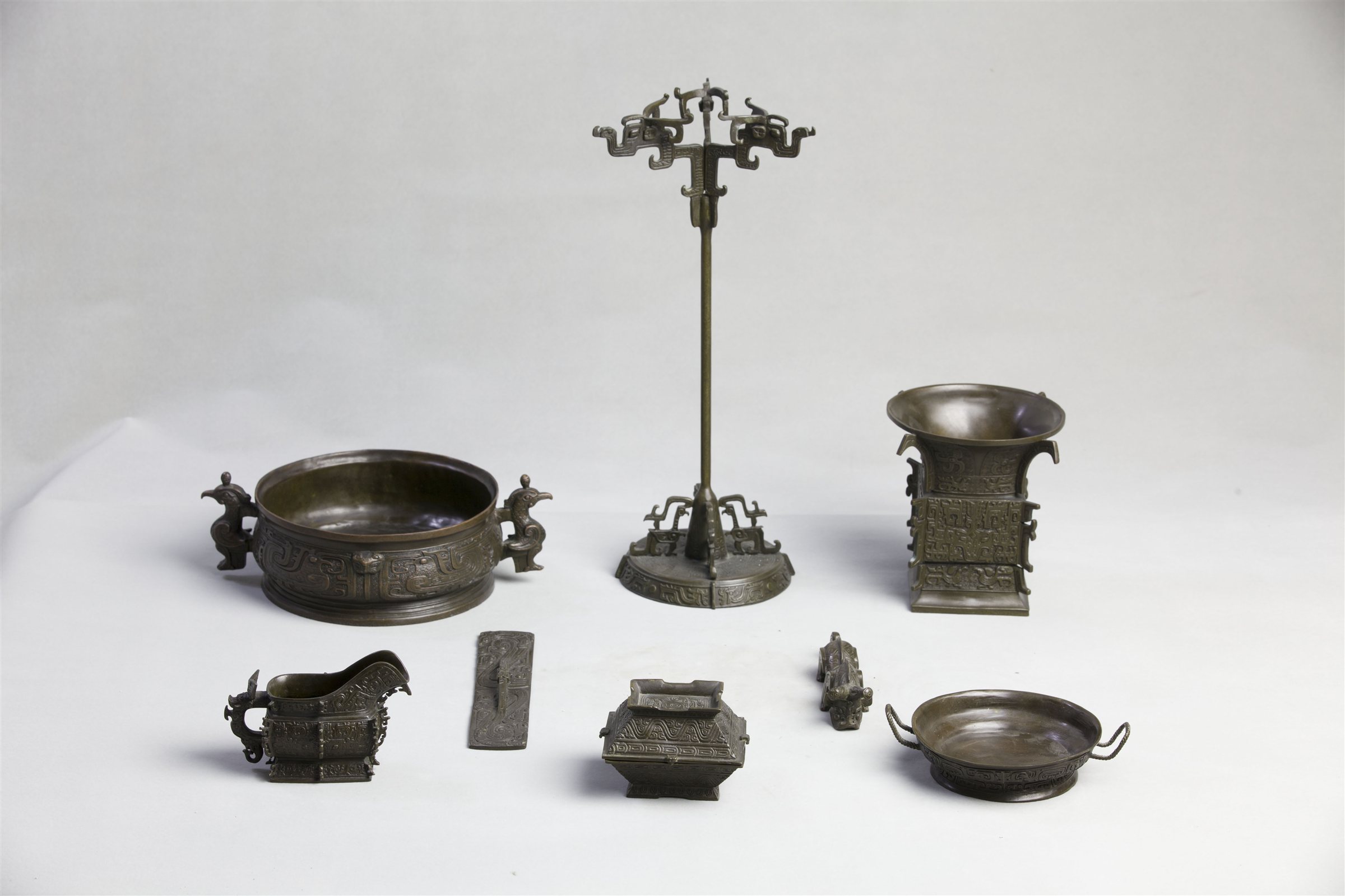 Eight-Piece Scholar’s Set — The coordinated desk objects
