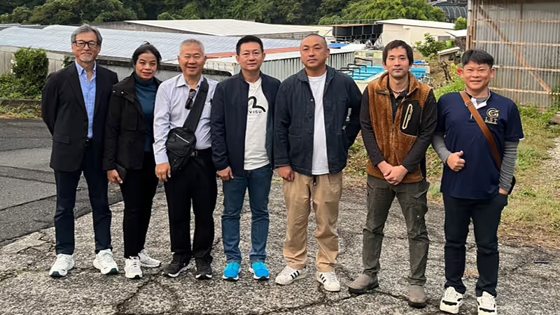 鹿児島県のシナジーブリーディングでの技術指導の様子