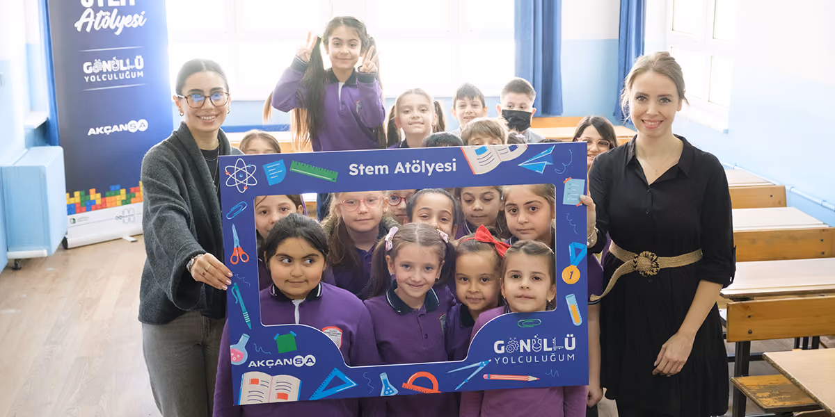 Investing in the Future with the STEM Workshop image
