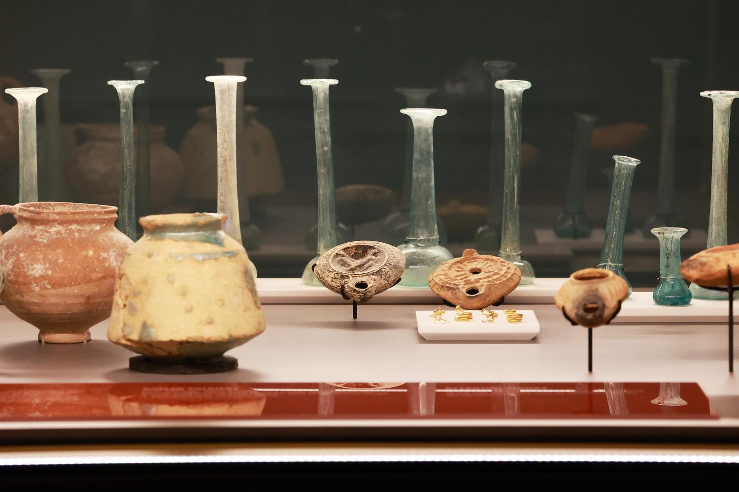 Ancient Herodian oil lamps from first-century Judea displayed at the Museum of the Bible, illustrating Jesus' teaching about letting your light shine.