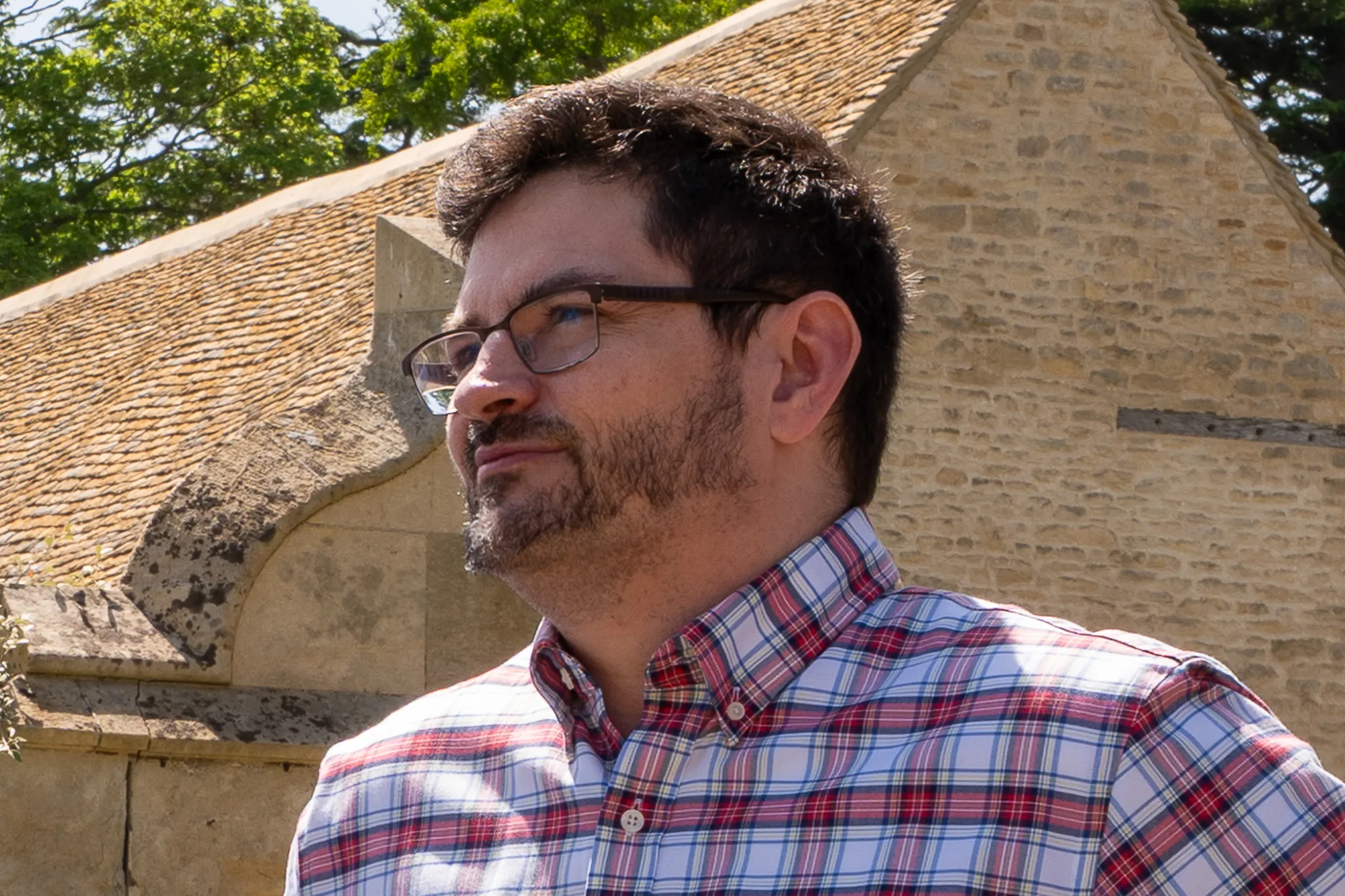 Dr. Christian Askeland at Yarnton Manor during an Inspire educational experience in Oxford, England.