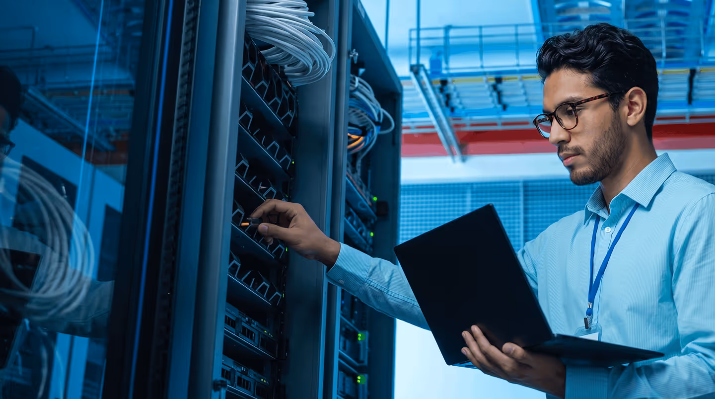 Servidor Dell PowerStore para almacenamiento empresarial en data center