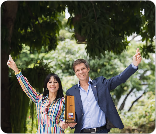 Colaboradores de Zetta en el evento Great Place to Work 2023-2024