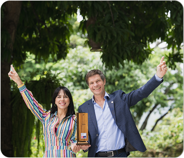 Colaboradores de Zetta en el evento Great Place to Work 2023-2024