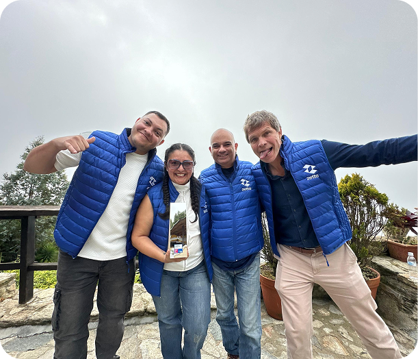 Equipo Zetta en el evento Great Place to Work 2022-2023