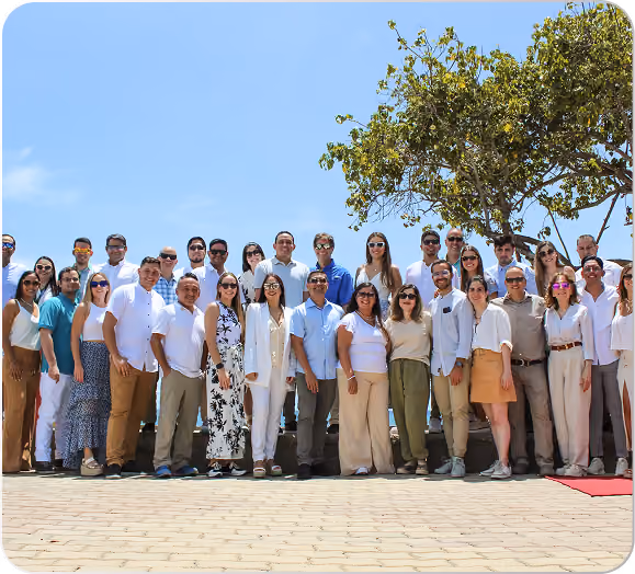 Colaboradores de Zetta en la celebración Great Place to Work 2021-2022