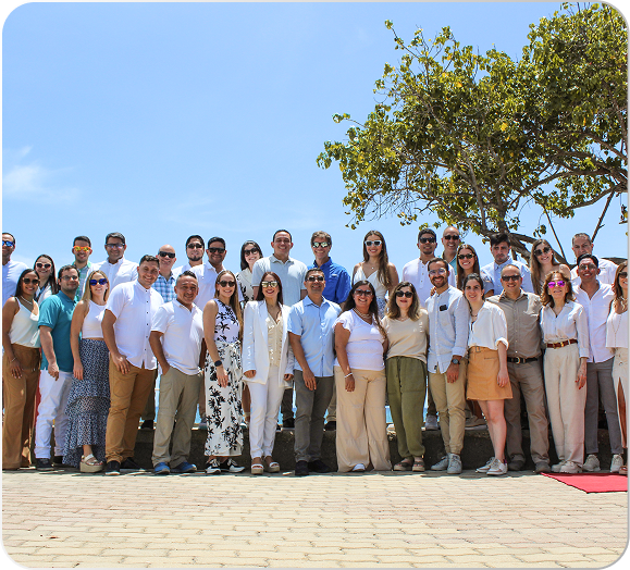 Colaboradores de Zetta en la celebración Great Place to Work 2021-2022