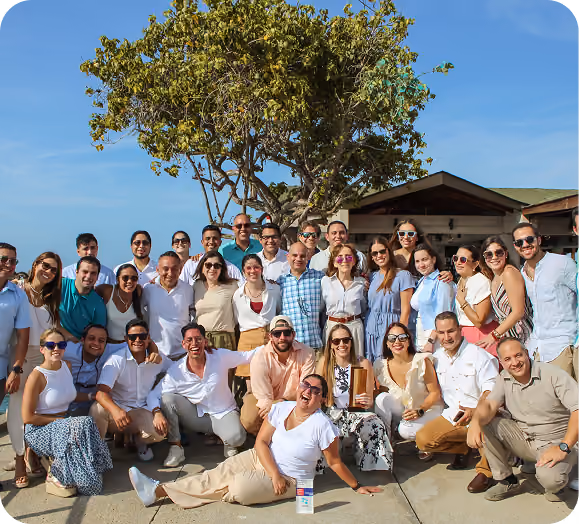 Equipo Zetta en el evento Great Place to Work 2021-2022