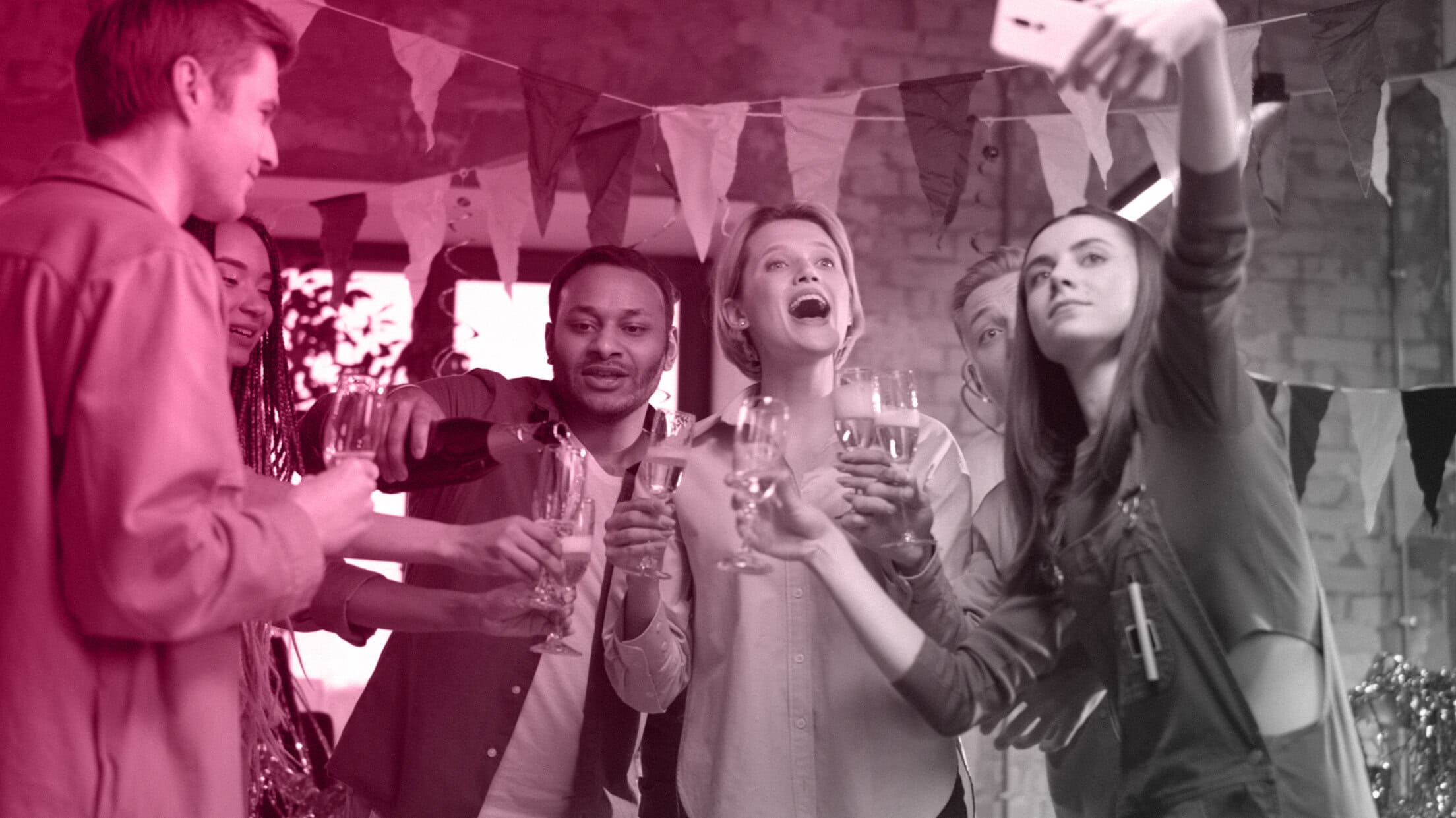 Building Social Proof During the Holiday Season: Leveraging Reviews and User-Generated Content