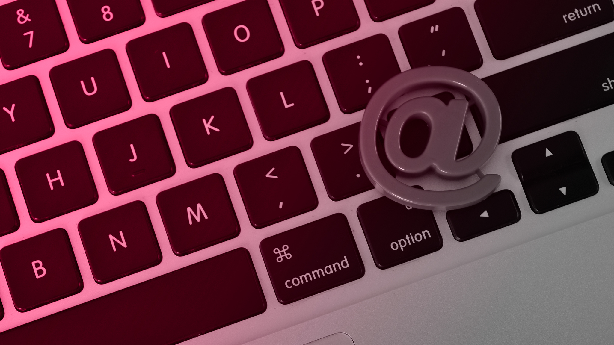 The Art of Crafting Compelling Email Subject Lines