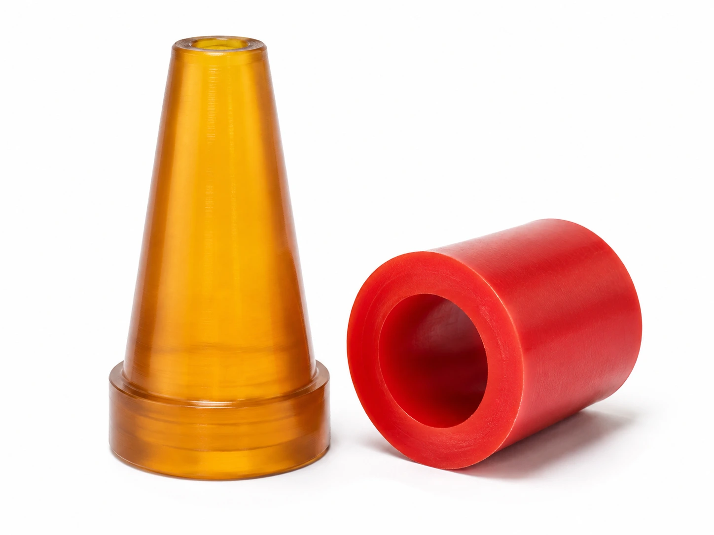 Buse conique ambre translucide et manchon d'usure rouge en polyuréthane coulé à chaud pour flux abrasifs