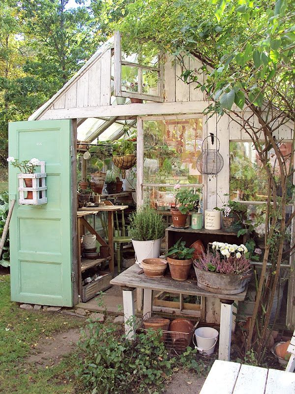 Keep Cosy: 10 Greenhouses to love, covet and inspire