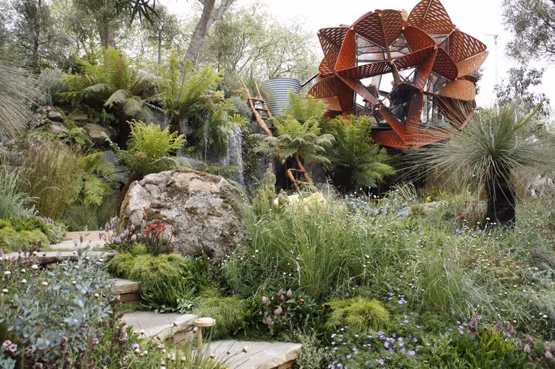 Trailfinder's Australian Garden (2)-qpr