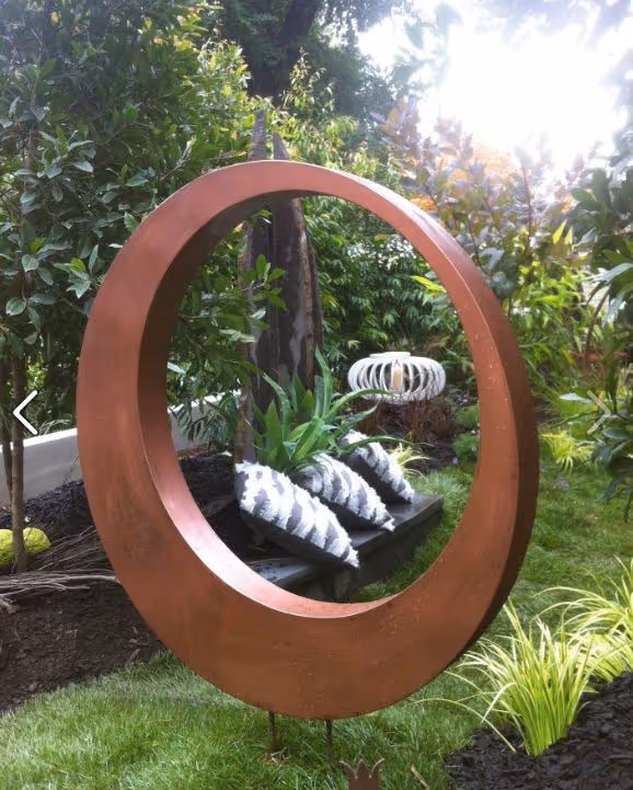 Kilby Tree Farm and Urbaneco's 'human nest'