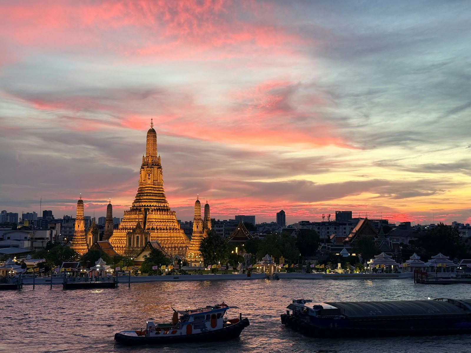 The Best Months to Visit Asia: A Month-by-Month Weather Guide (2026)