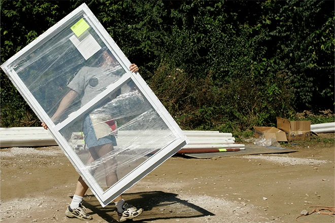 Choosing the Right Window Contractor for Your Window Replacement