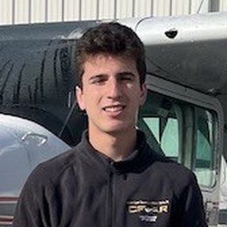 Stephen Bordanero, CFTAR flight instructor alumnus now flying for Envoy Air