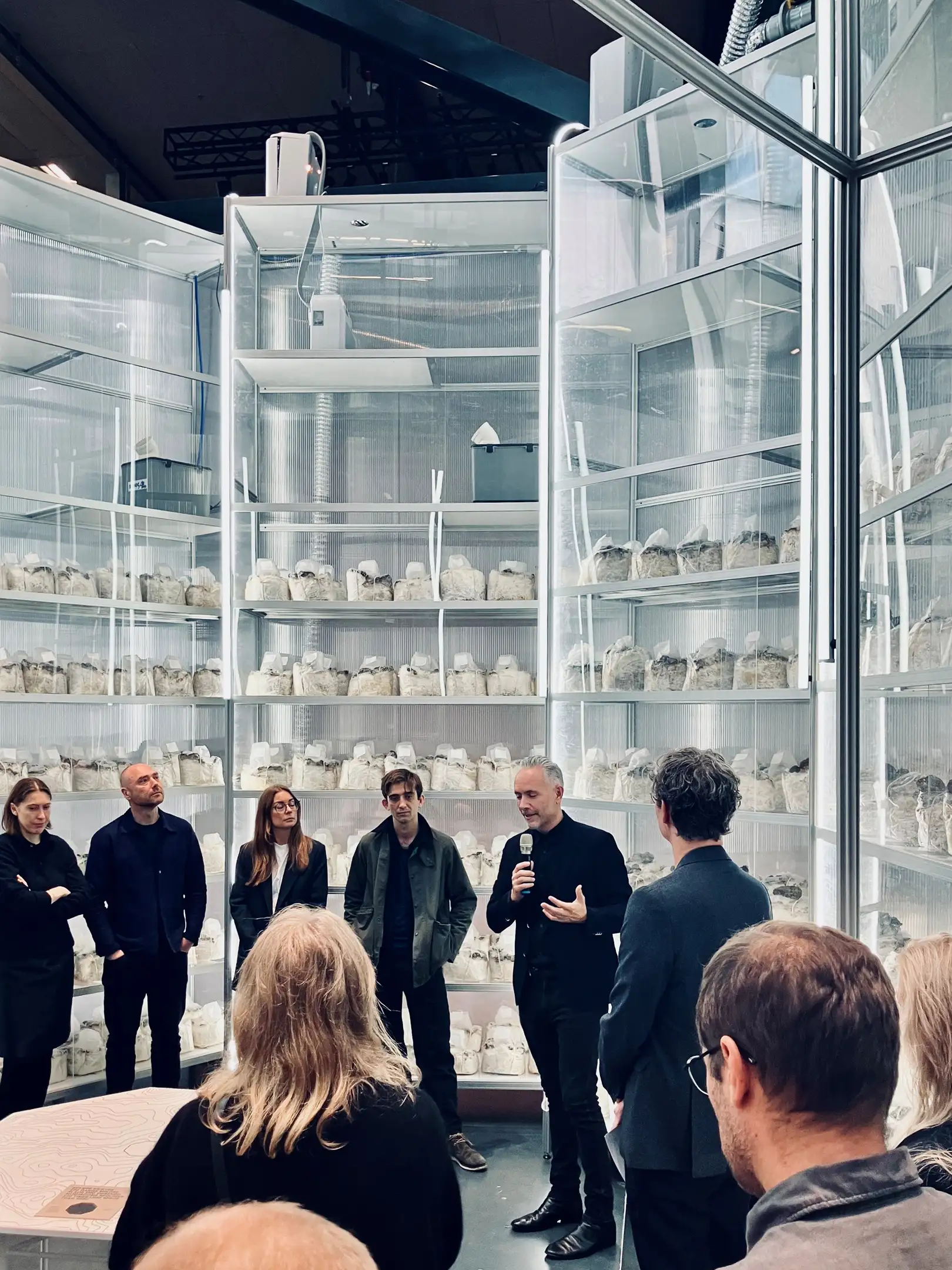 Flemming Rafn speaking at the opening of the exhibition.