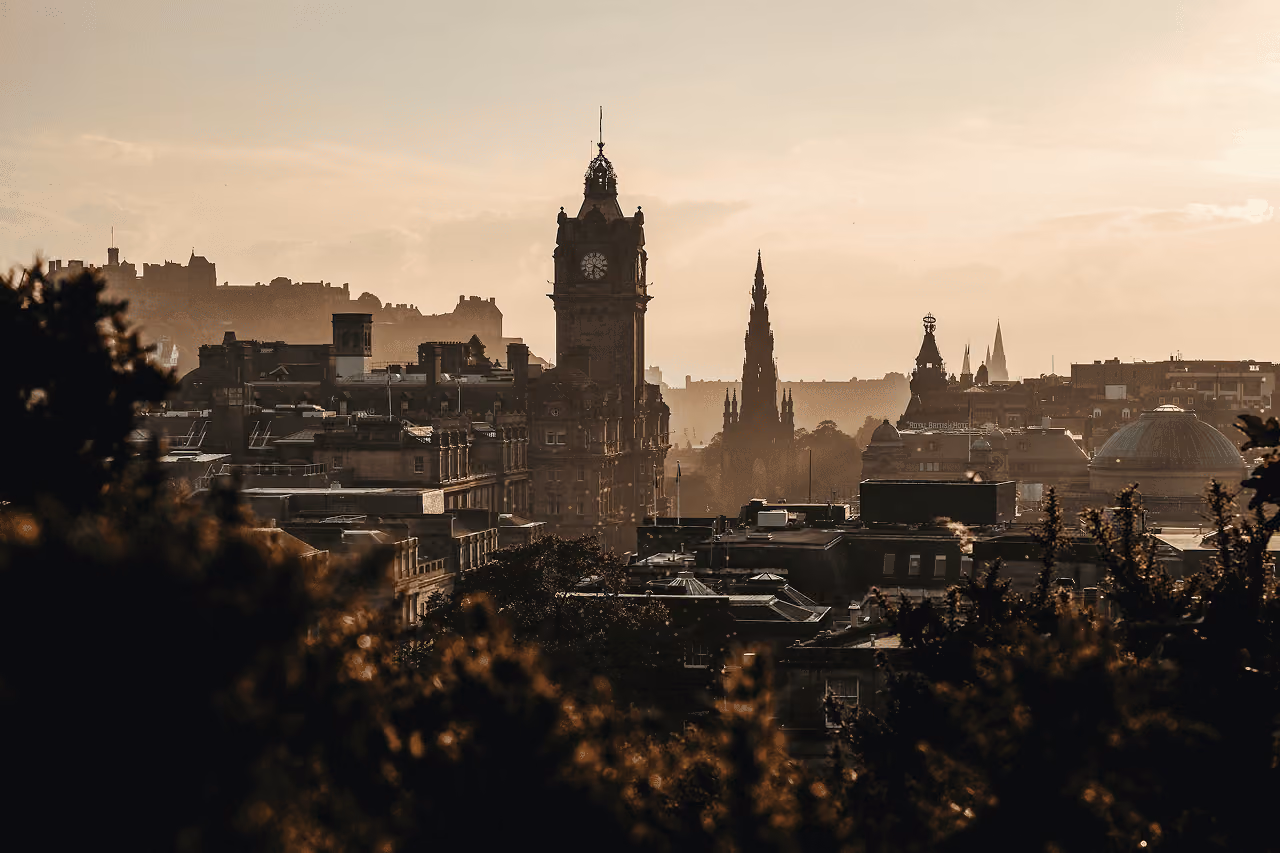 Edinburgh: Shared Secrets & Timeless Drama