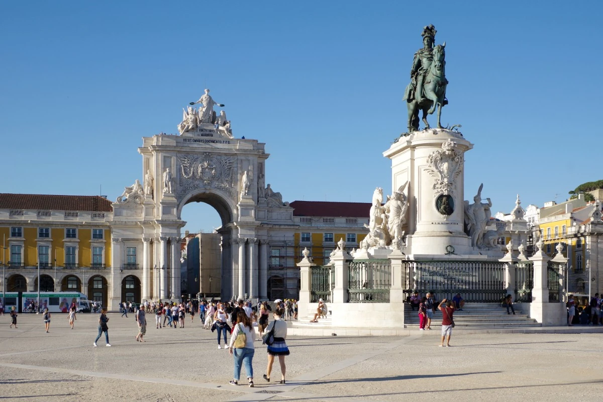Luggage storage in Lisbon