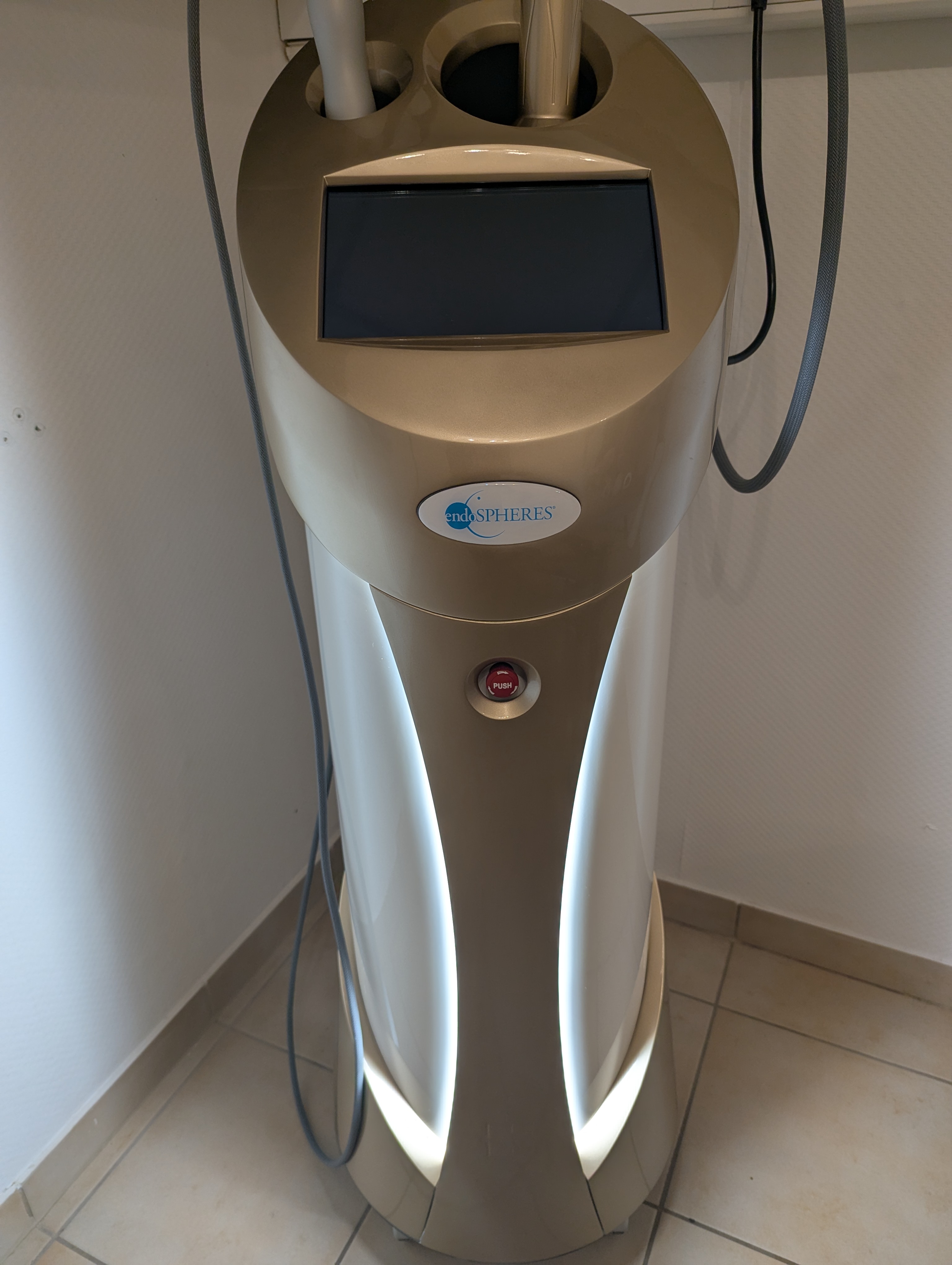 Front view of Endospheres Evolution ALL aesthetic treatment device