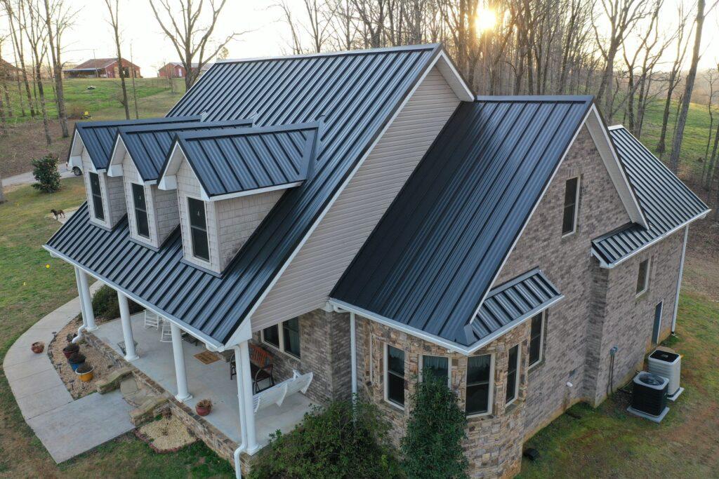 image of roof being repaired