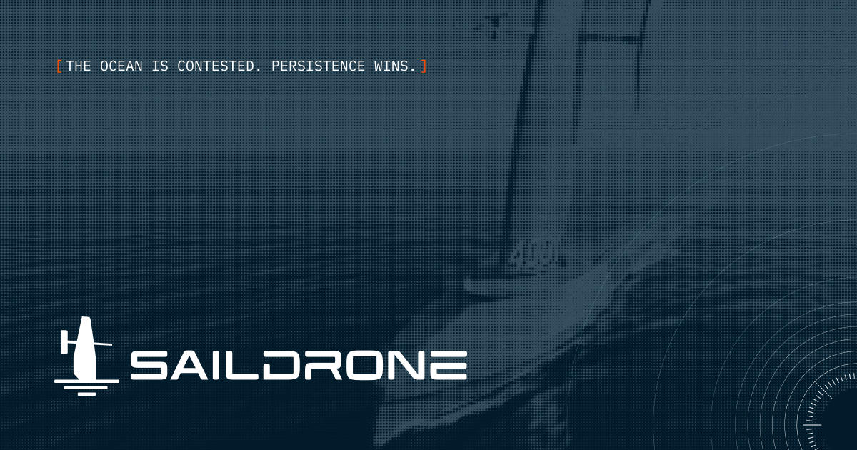 Seyir halindeki Saildrone otonom su üstü aracı
