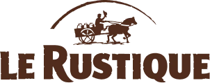Logo Le Rustique avec un dessin de maison rustique et des branches d’arbre.