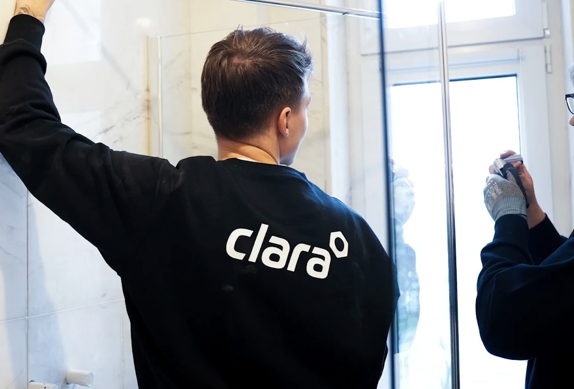 Clara-Monteur bei Badsanierung in Berlin – SHK-Meisterbetrieb mit eigenen Handwerkern