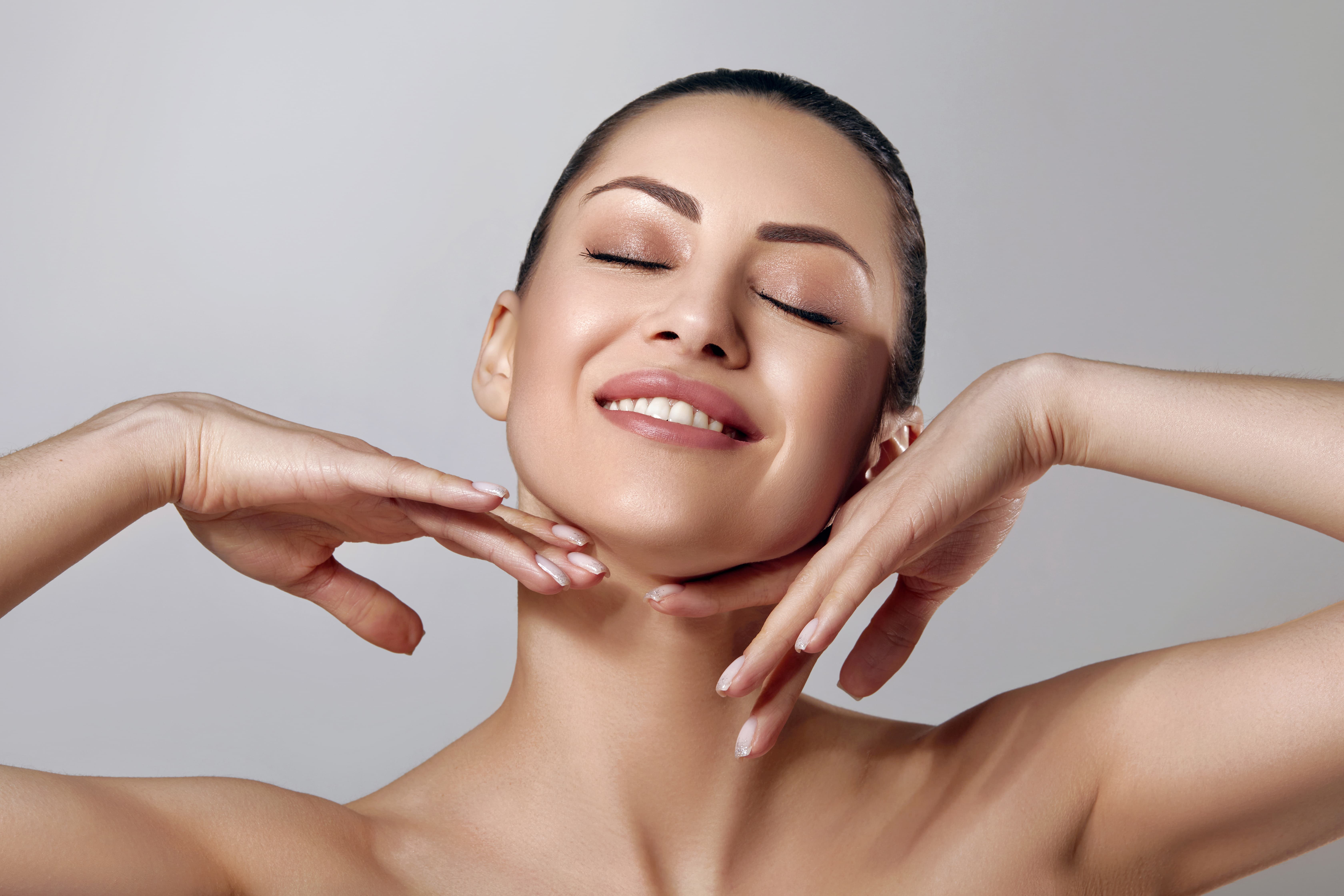 Woman receiving a Botox injection to the forehead at Angel Face Aesthetics in St. Charles, MO