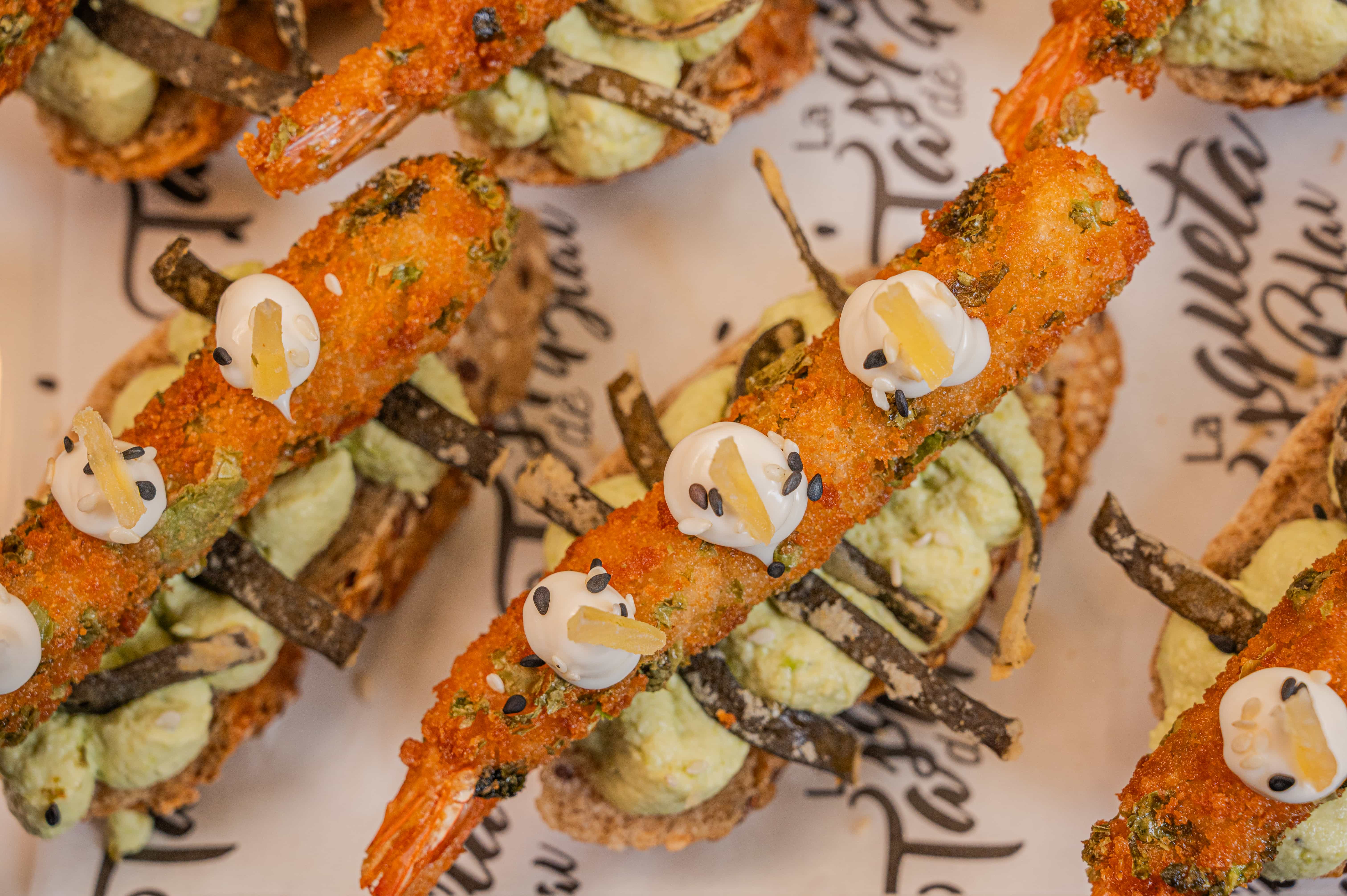 Tapas en Barcelona sin trampa turística: cómo comer como un local (2026)