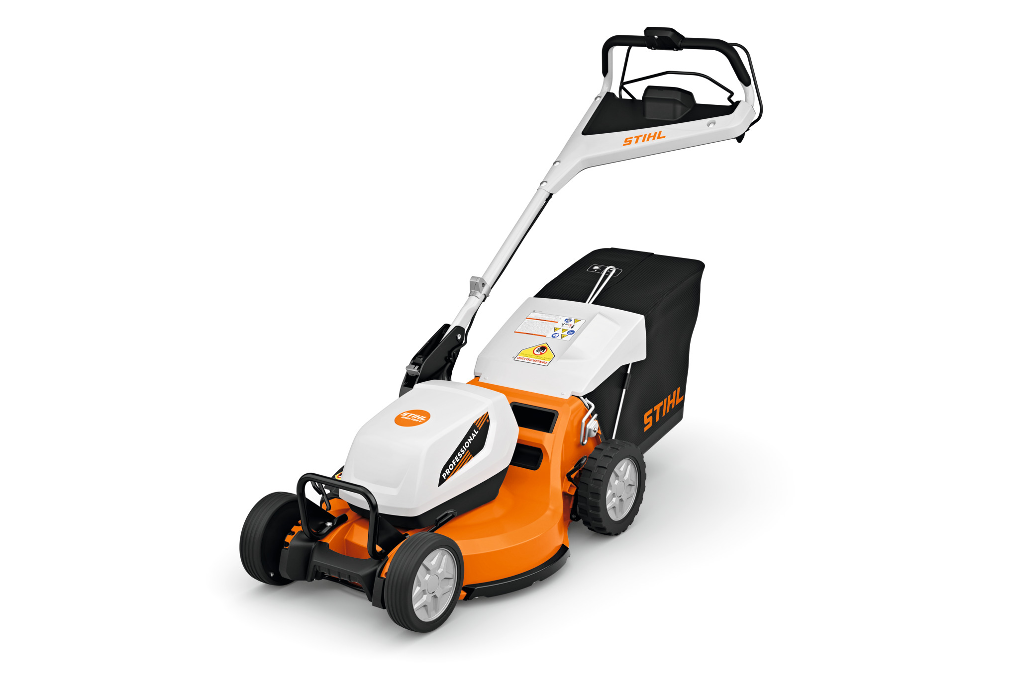 All the benefits of low-noise power, precise control, and up to 2 hours & 10 minutes of runtime make the RMA 756 V ideal for professionals in large areas and sensitive sites.
