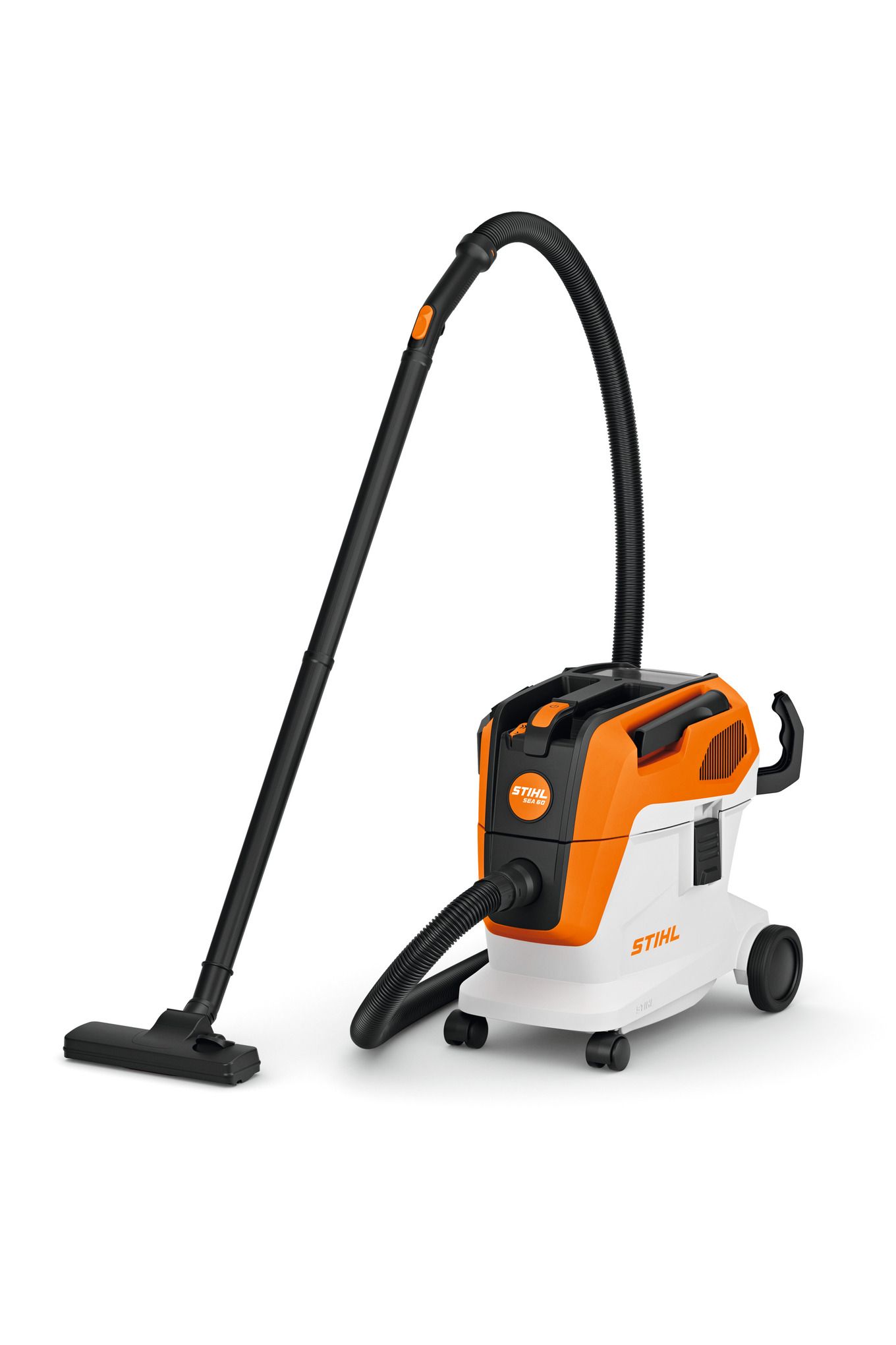 The SEA 60 is the first battery-powered wet/dry vac in the STIHL lineup.
