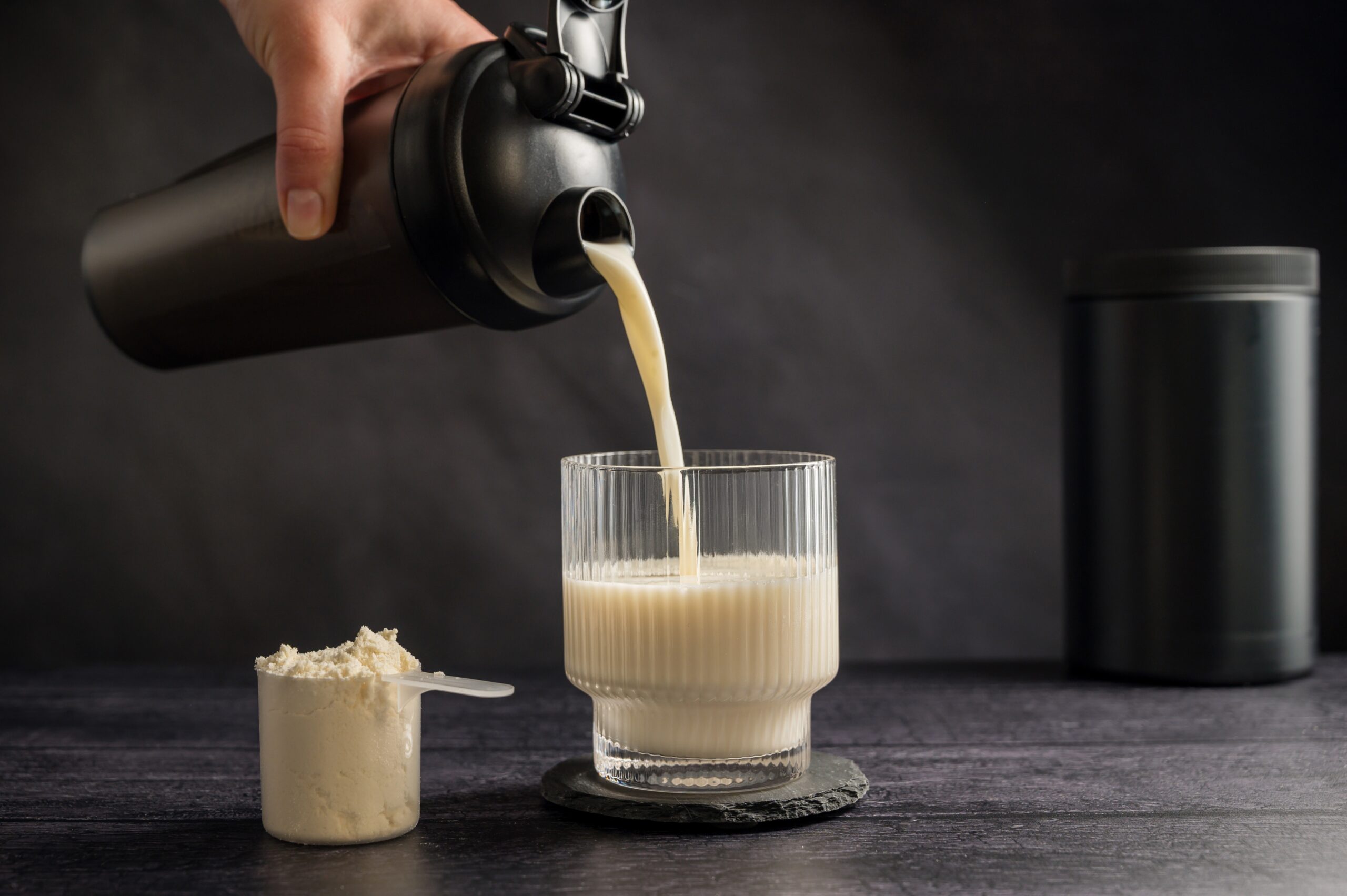 Protein Plus Fiber: The New Foundation of 2026 Wellness Formulas