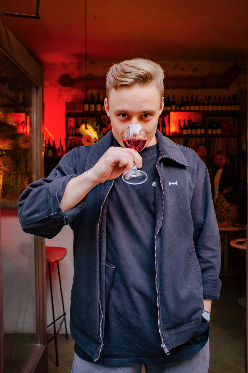 Blisko Bar to Host a Donkey Shoe