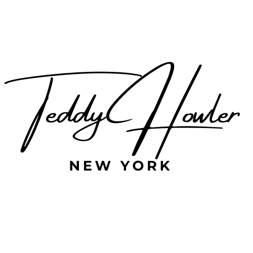 Teddy Howler Logo