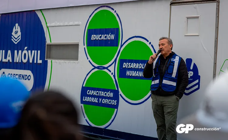En GP Construcción impulsamos uno de los derechos humanos más importantes de una sociedad: la educación.