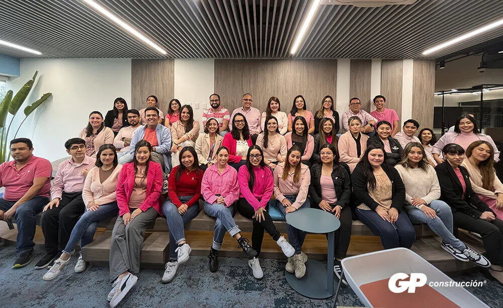 Unidos contra el cáncer de mama: Un compromiso de GP Construcción con la salud de las mujeres