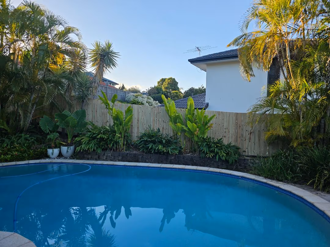 A fencing project completed by Synergy Fencing & Retaining Walls